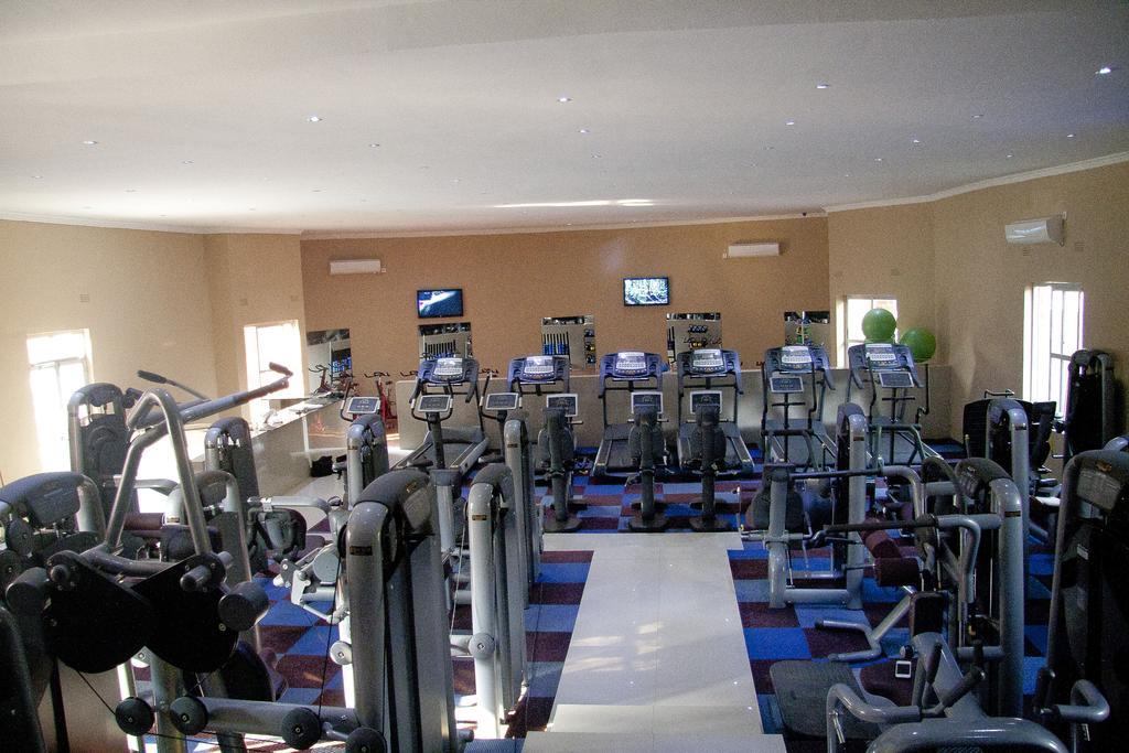 Mika Hotel Kabulonga Лусака Екстер'єр фото