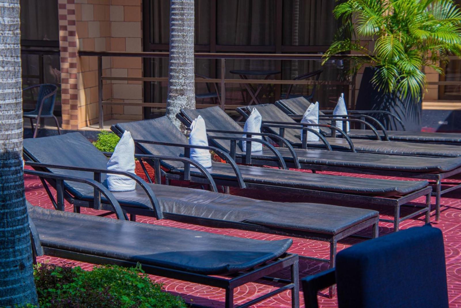 Mika Hotel Kabulonga Лусака Екстер'єр фото