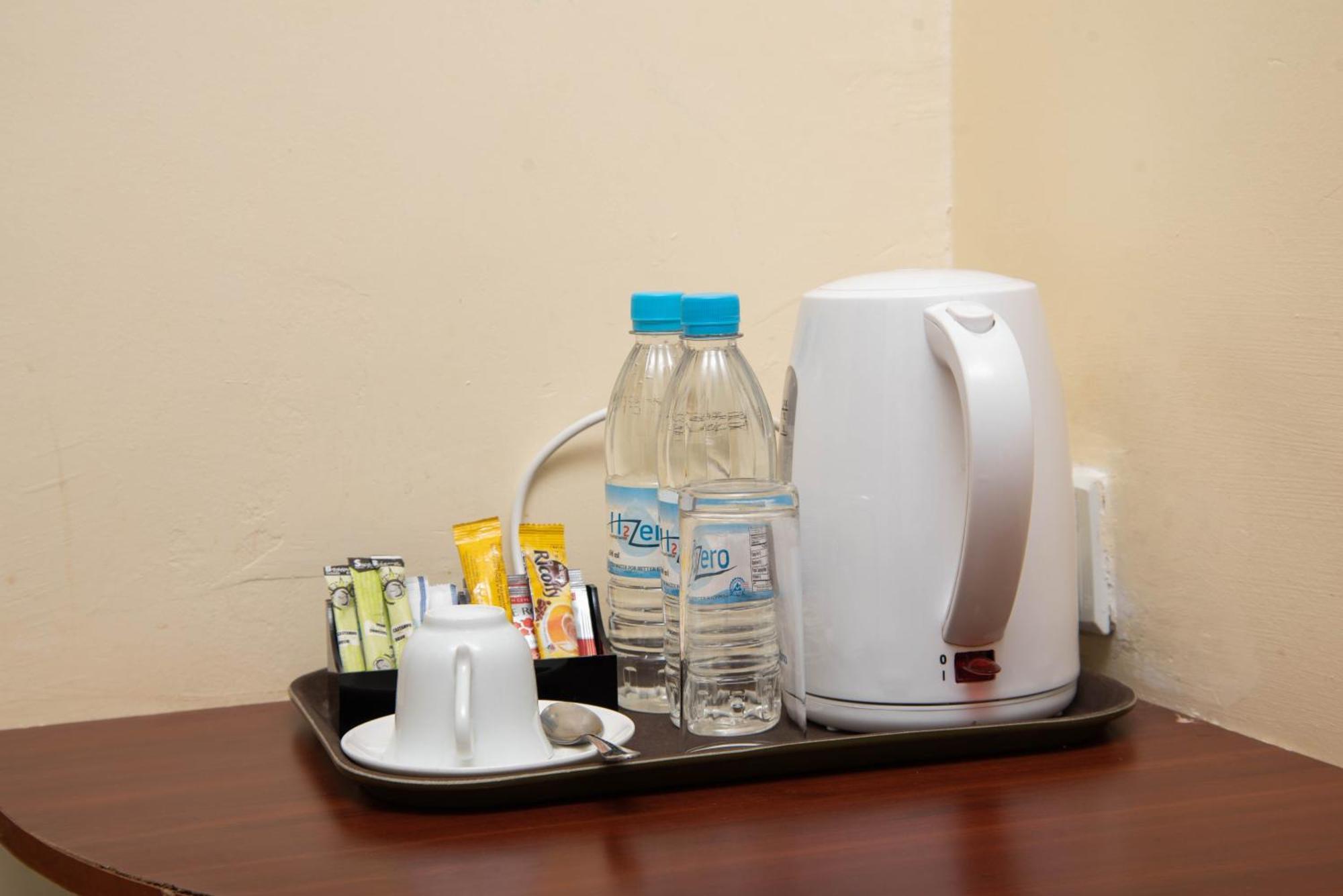 Mika Hotel Kabulonga Лусака Екстер'єр фото
