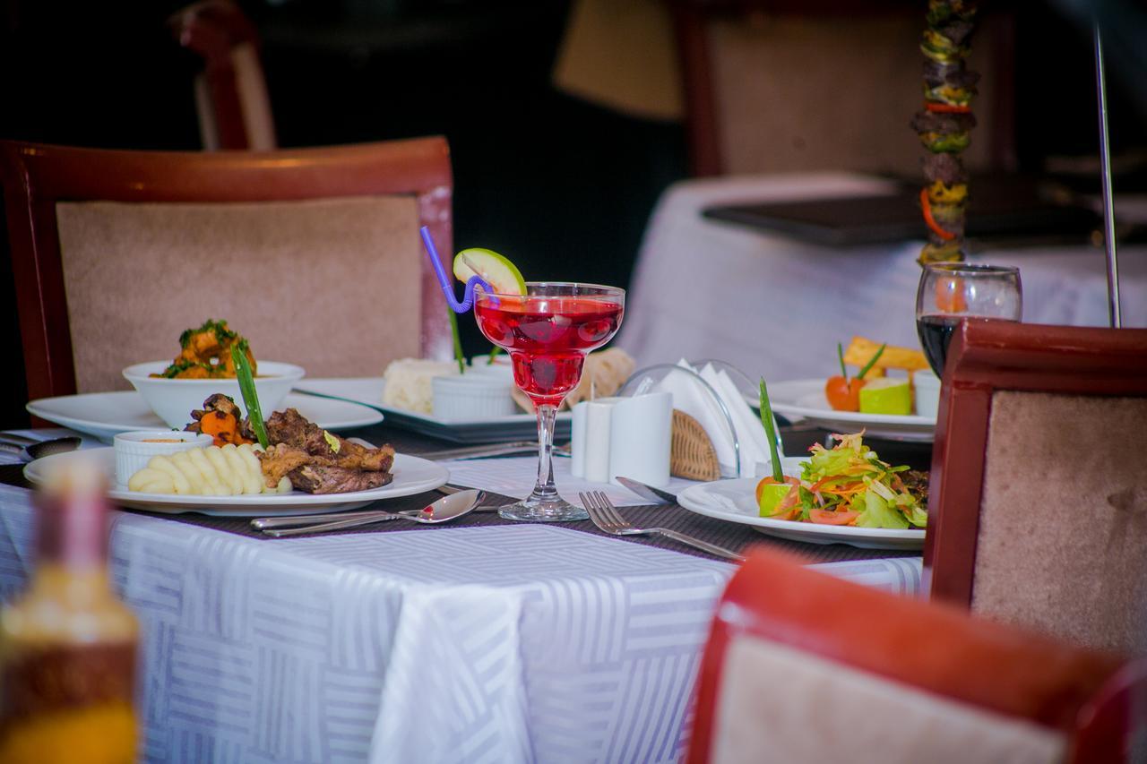 Mika Hotel Kabulonga Лусака Екстер'єр фото