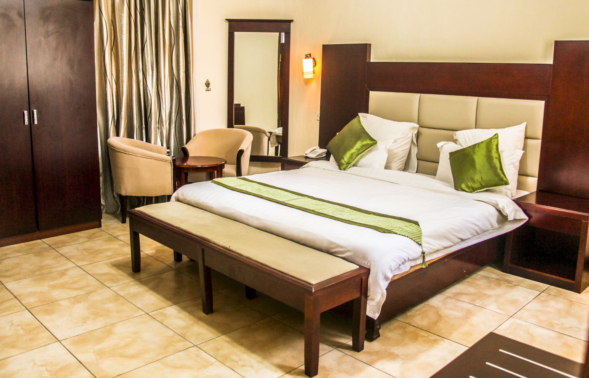 Mika Hotel Kabulonga Лусака Екстер'єр фото